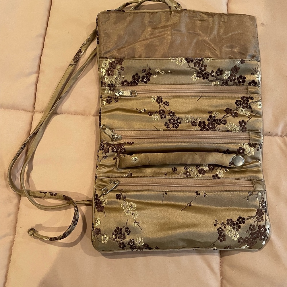 Red Blossom Jewelry Bag